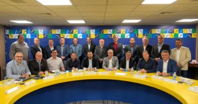 Sampaio Corrêa assina a ata de constituição da Liga Forte Futebol do Brasil