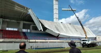 Prefeitura de Imperatriz monitora situação do estádio após desabamento da cobertura