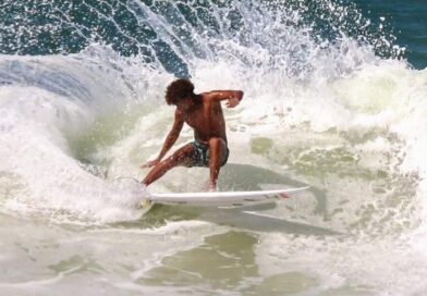 Surf: Kadu Pakinha busca bom início no Circuito Brasileiro