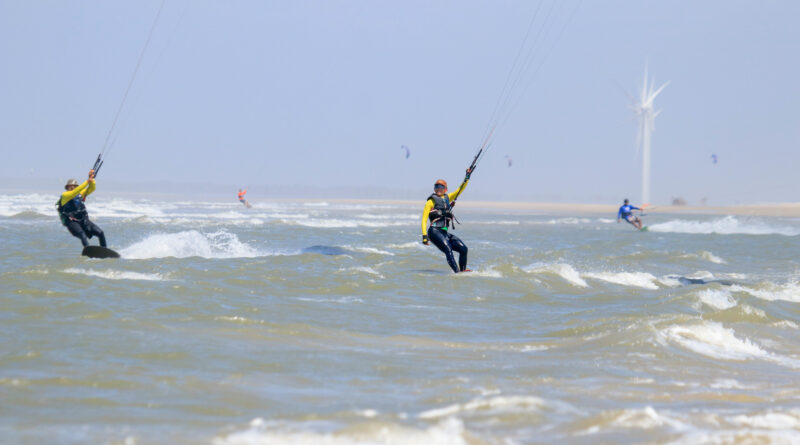 No auge da temporada dos ventos, Tutóia atrai kitesurfistas de todo o Brasil e do exterior